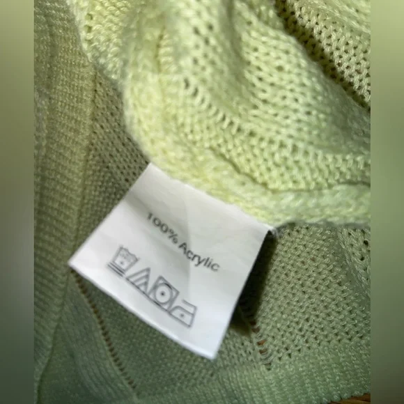 Yellow Tops Bundle - Picture 6 of 9